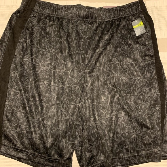 tek gear dry tek shorts